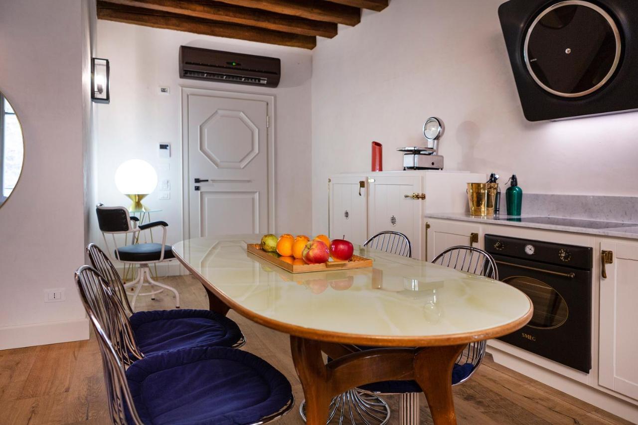 Residenza Palazzo Brenzoni Leilighet Verona Eksteriør bilde