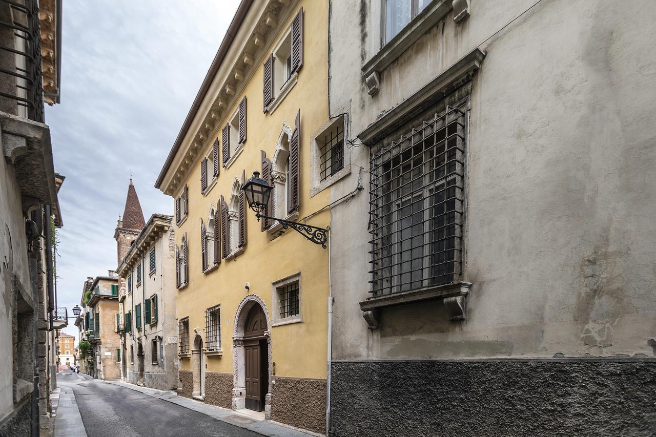 Residenza Palazzo Brenzoni Leilighet Verona Eksteriør bilde